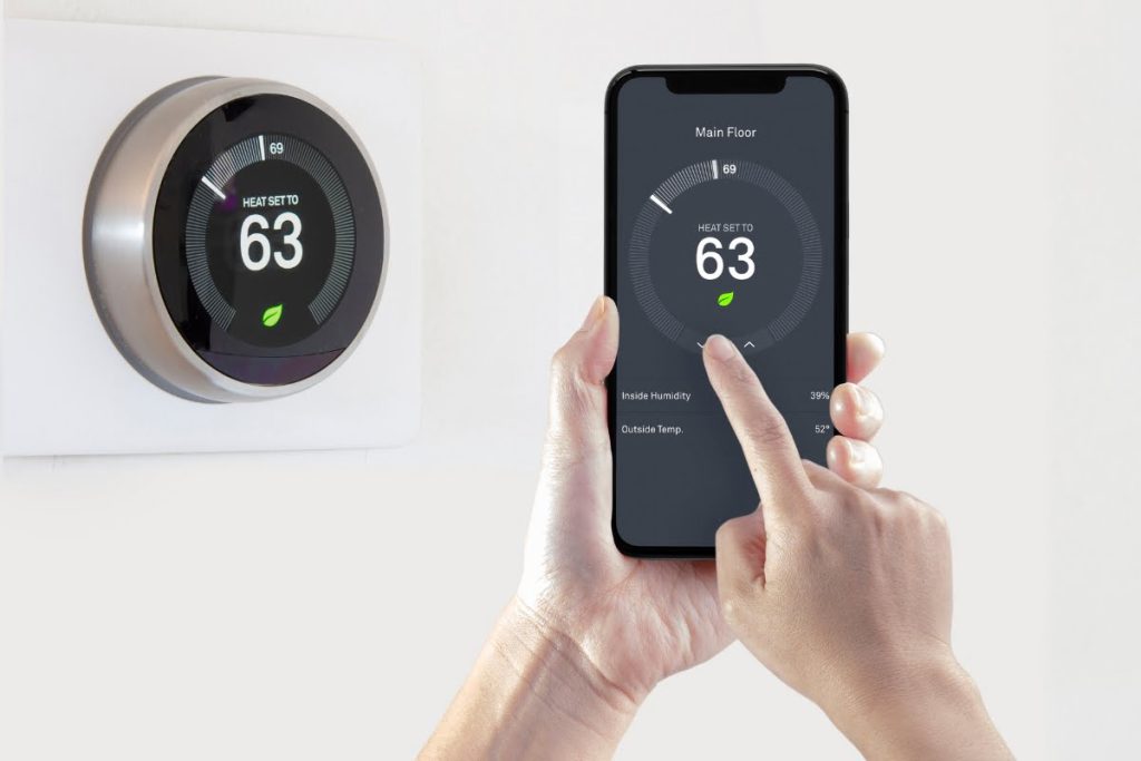 Thermostat connected with a Smartphone